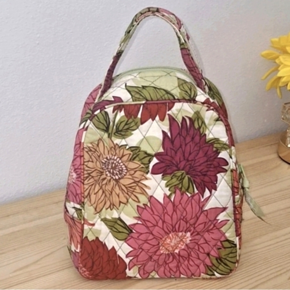 🩷Vera Bradley 'Hello Dahlia' Lunch Bag🩷 - Picture 3 of 16